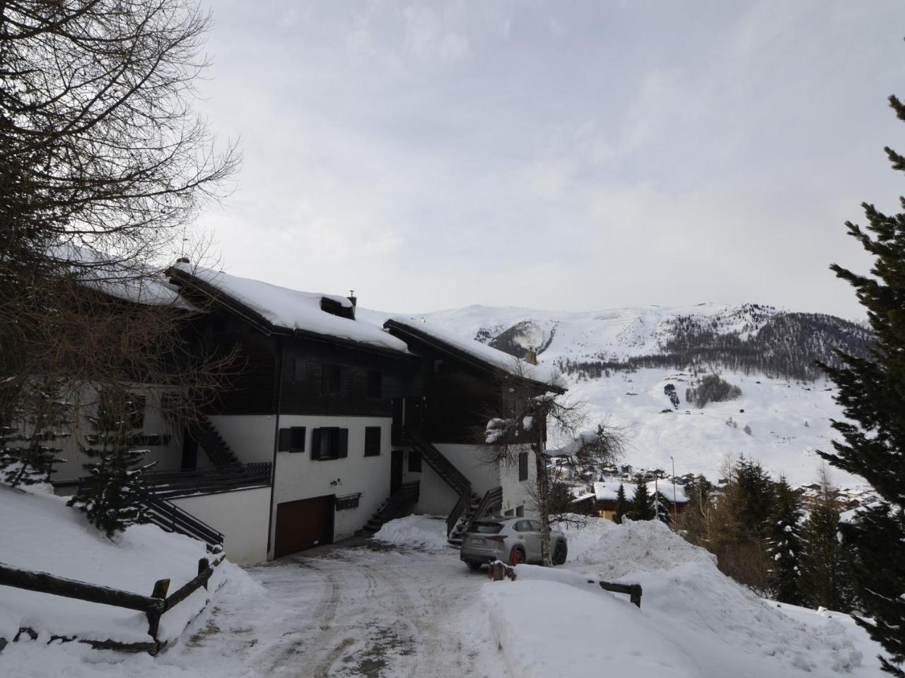 Tranquil In Italy Near Area * Livigno